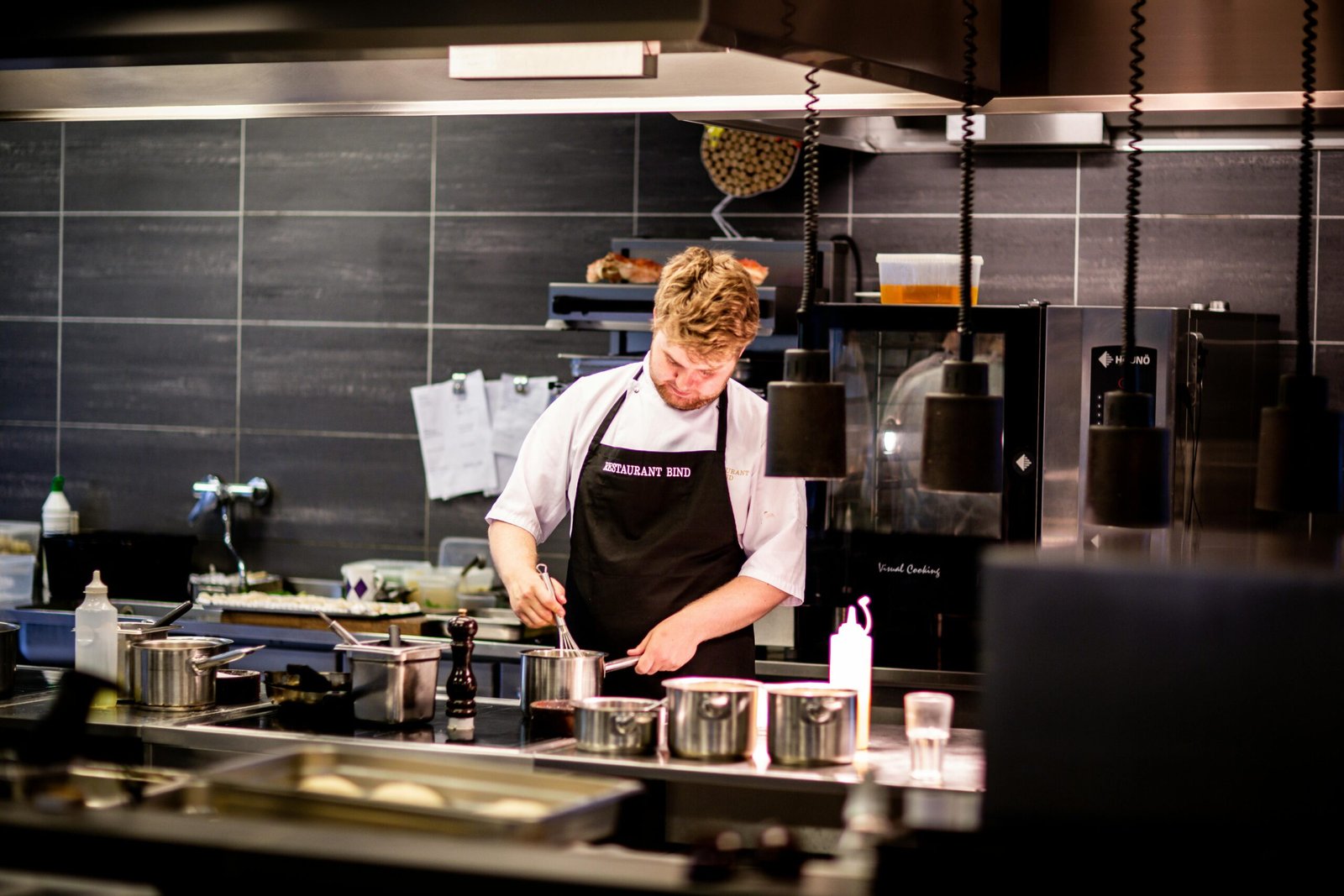 Cuisines Professionnelles – Hygiène Renforcée et Normes Respectées